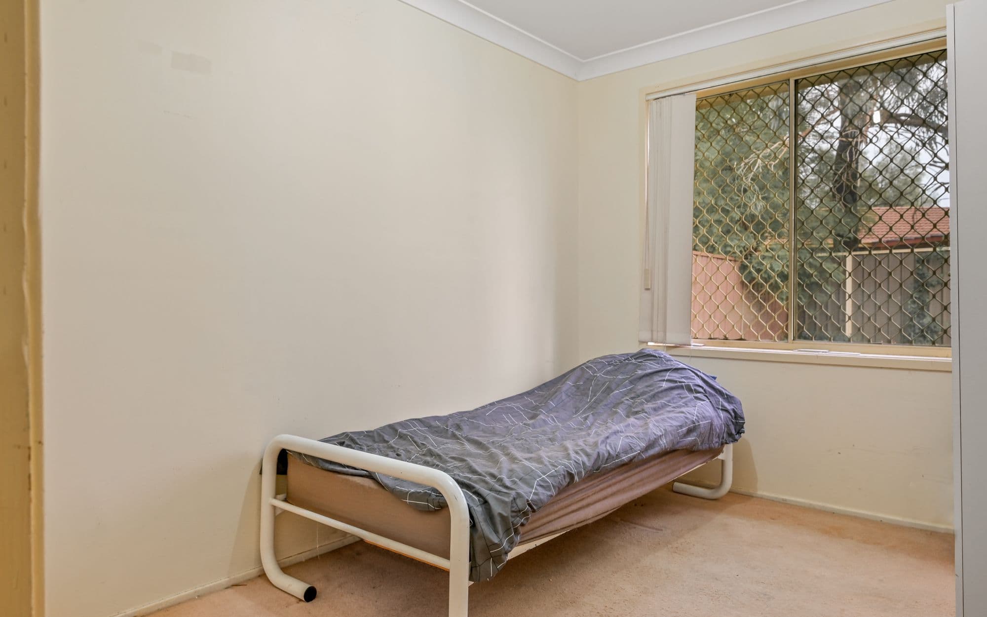 35 Oswald Crescent, Rosemeadow NSW 2560, Rosemeadow - Thumbnail 8