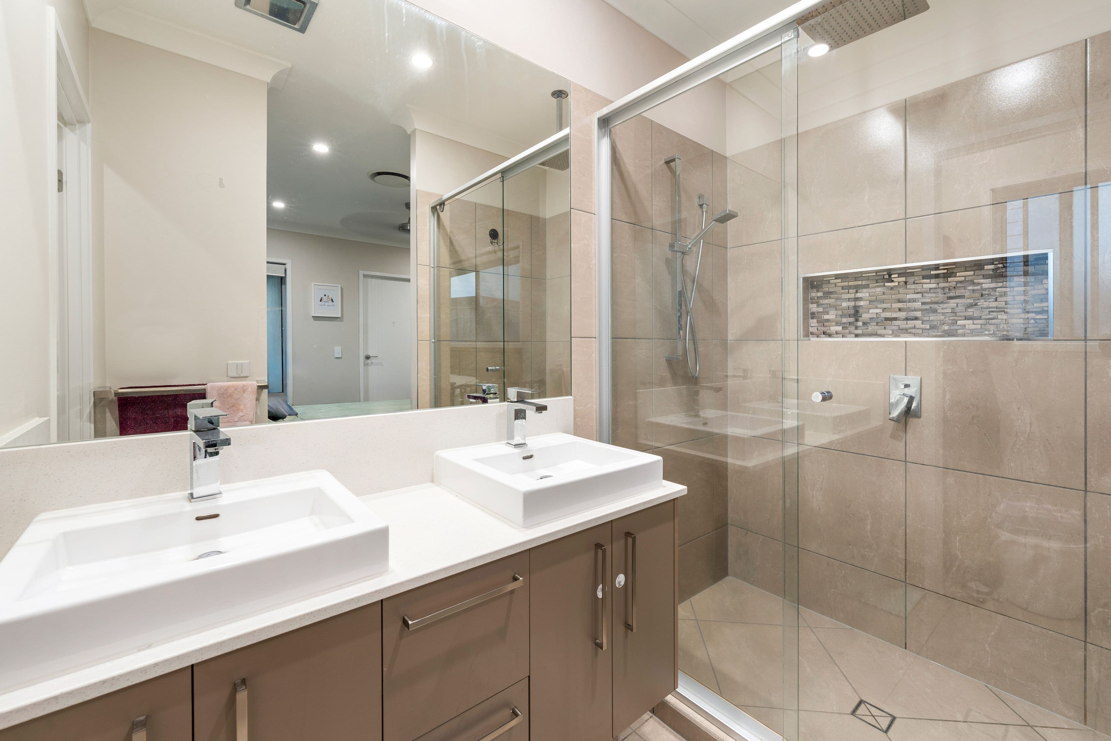11 Roebuck Street, Coomera QLD 4209, Coomera - Thumbnail 8