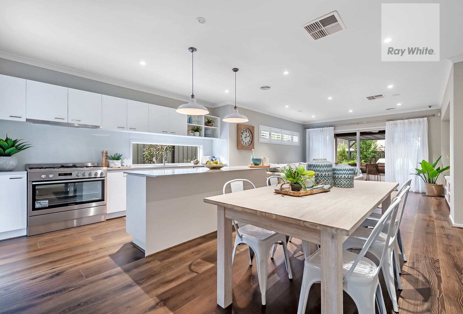 14 Montreal Circuit, Craigieburn VIC 3064, Craigieburn - Thumbnail 7
