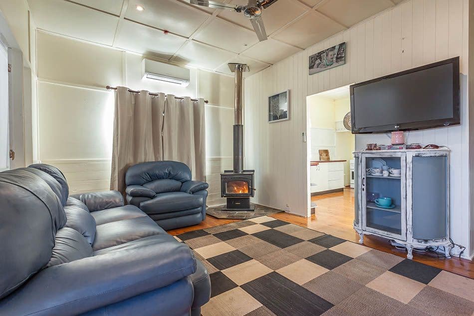 8 Hirst Street, Greenmount QLD 4359, Greenmount - Thumbnail 4