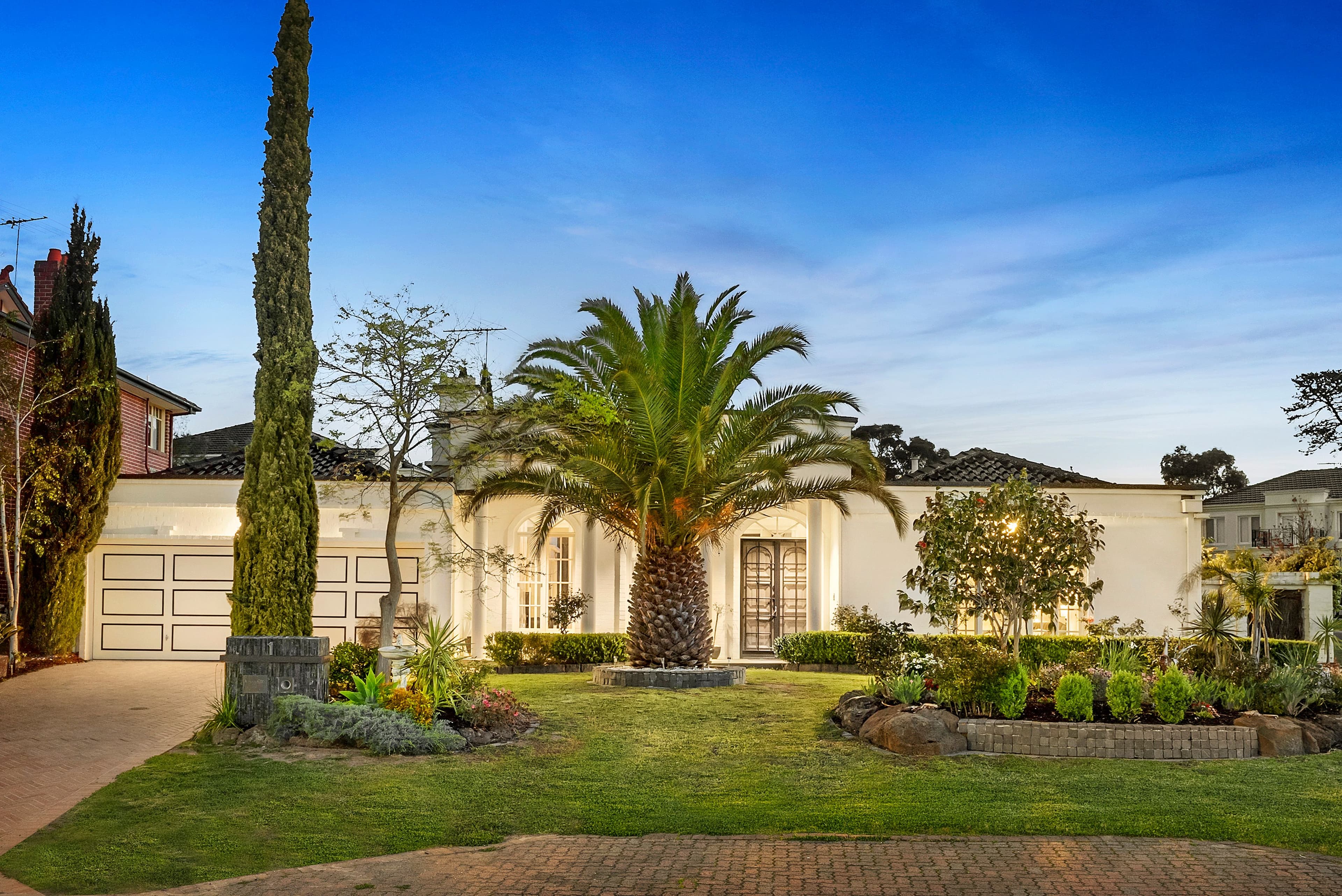 1 Dalkeith Court, Doncaster East VIC 3109, Doncaster East - Thumbnail 2