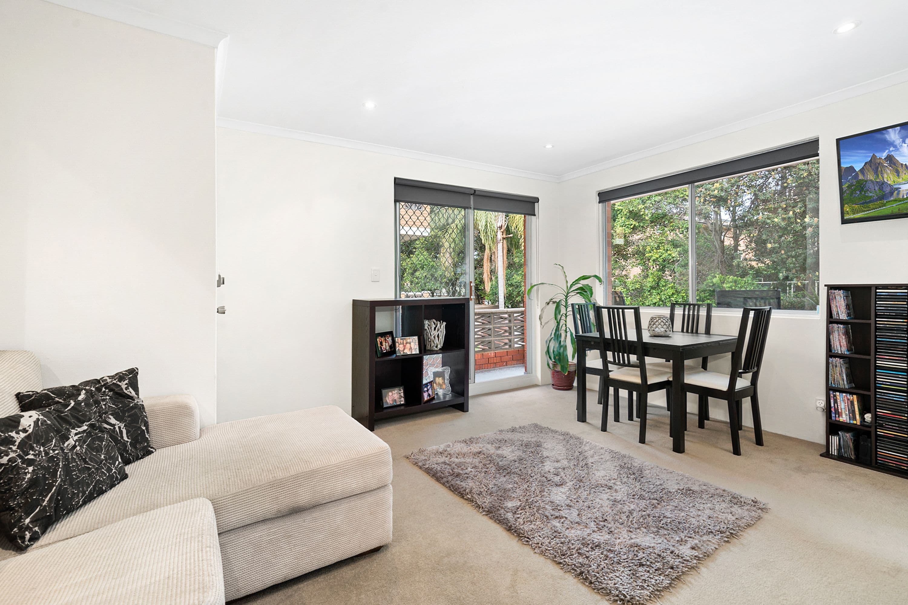 22 Clarke Street, Narrabeen NSW 2101, Narrabeen - Thumbnail 2