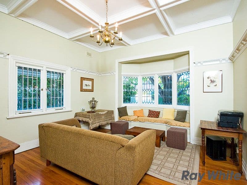 2 Rode Road, WAVELL HEIGHTS QLD 4012, Wavell Heights - Thumbnail 2