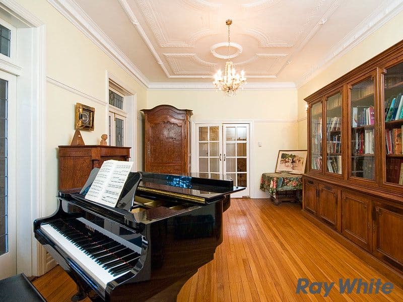 2 Rode Road, WAVELL HEIGHTS QLD 4012, Wavell Heights - Thumbnail 4