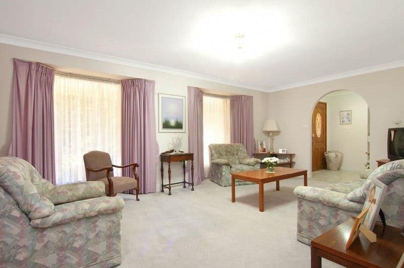 35  Crestwood Drive, BAULKHAM HILLS NSW 2153, Baulkham Hills - Thumbnail 5