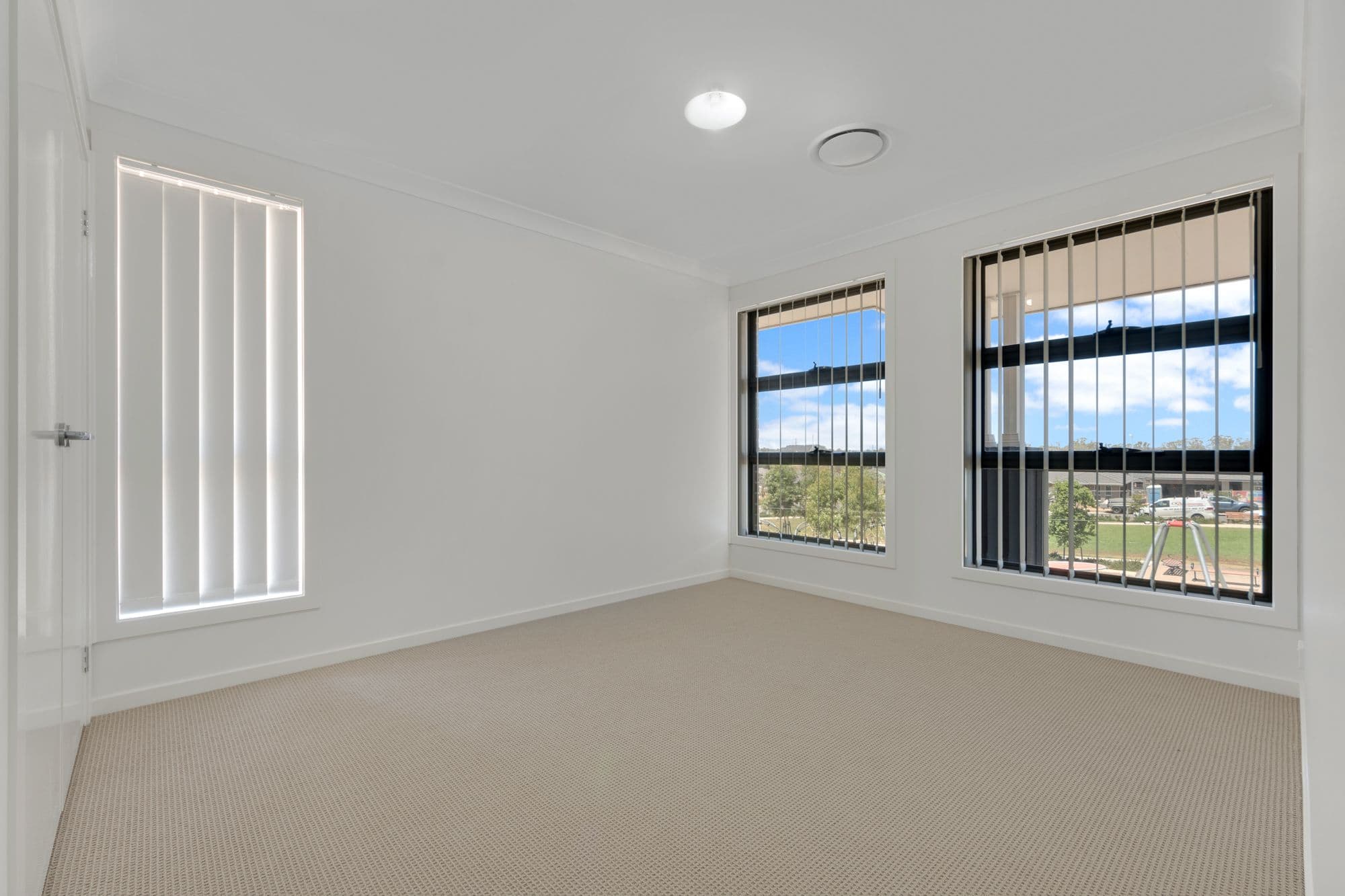 ORAN PARK NSW 2570, Oran Park - Thumbnail 6