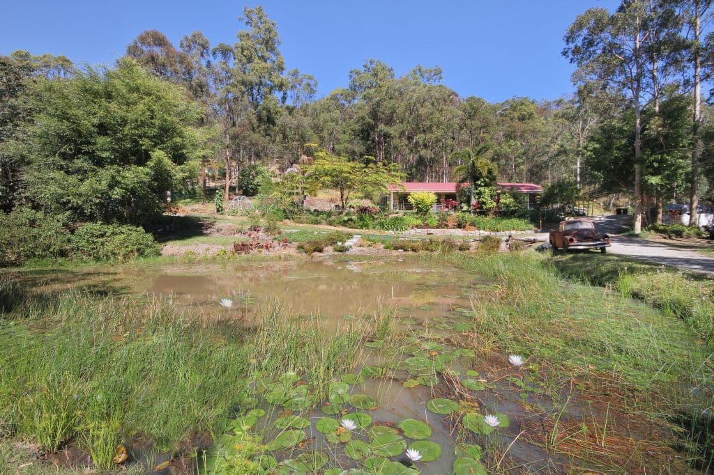 136 Aylesham Drive, BONOGIN QLD 4213, Bonogin - Thumbnail 4