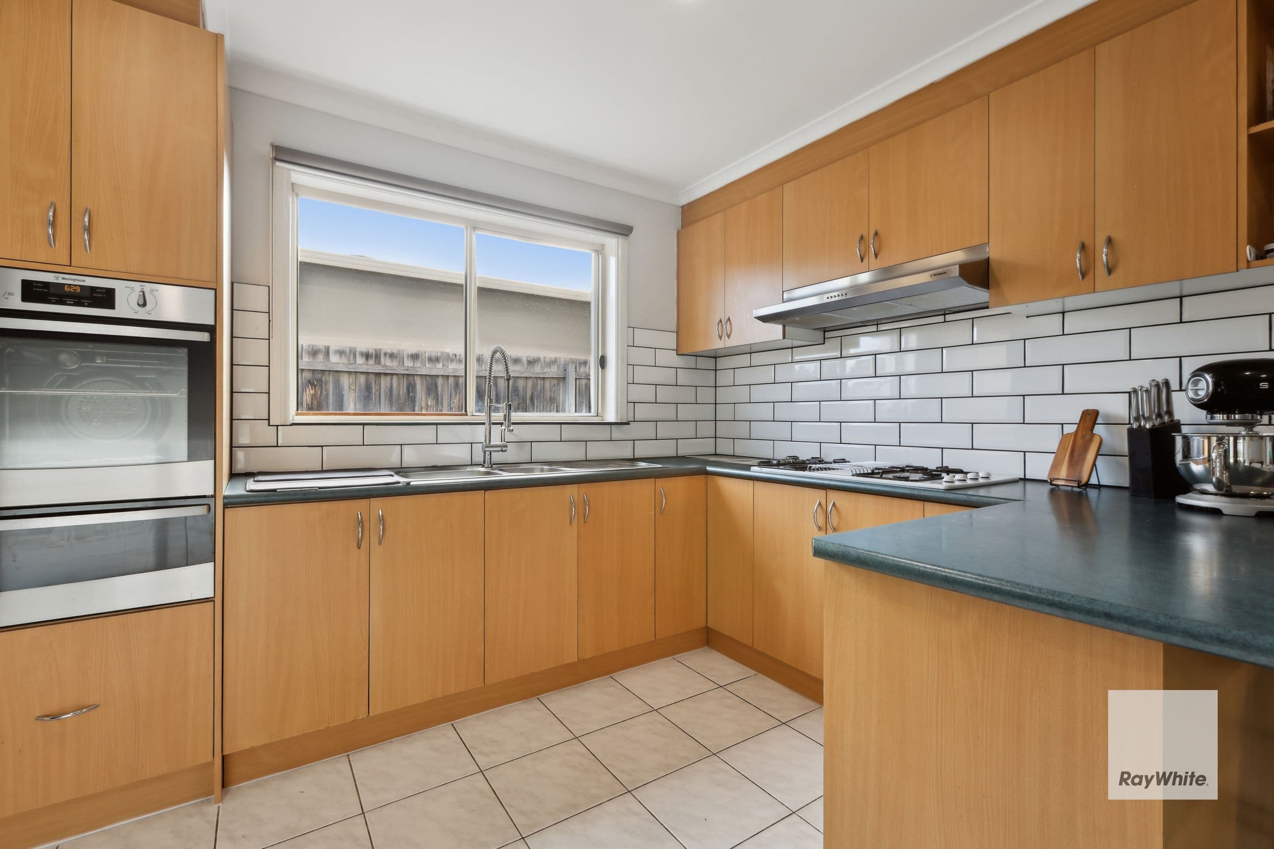 28 Vine Court, Hillside VIC 3037, Hillside - Thumbnail 6