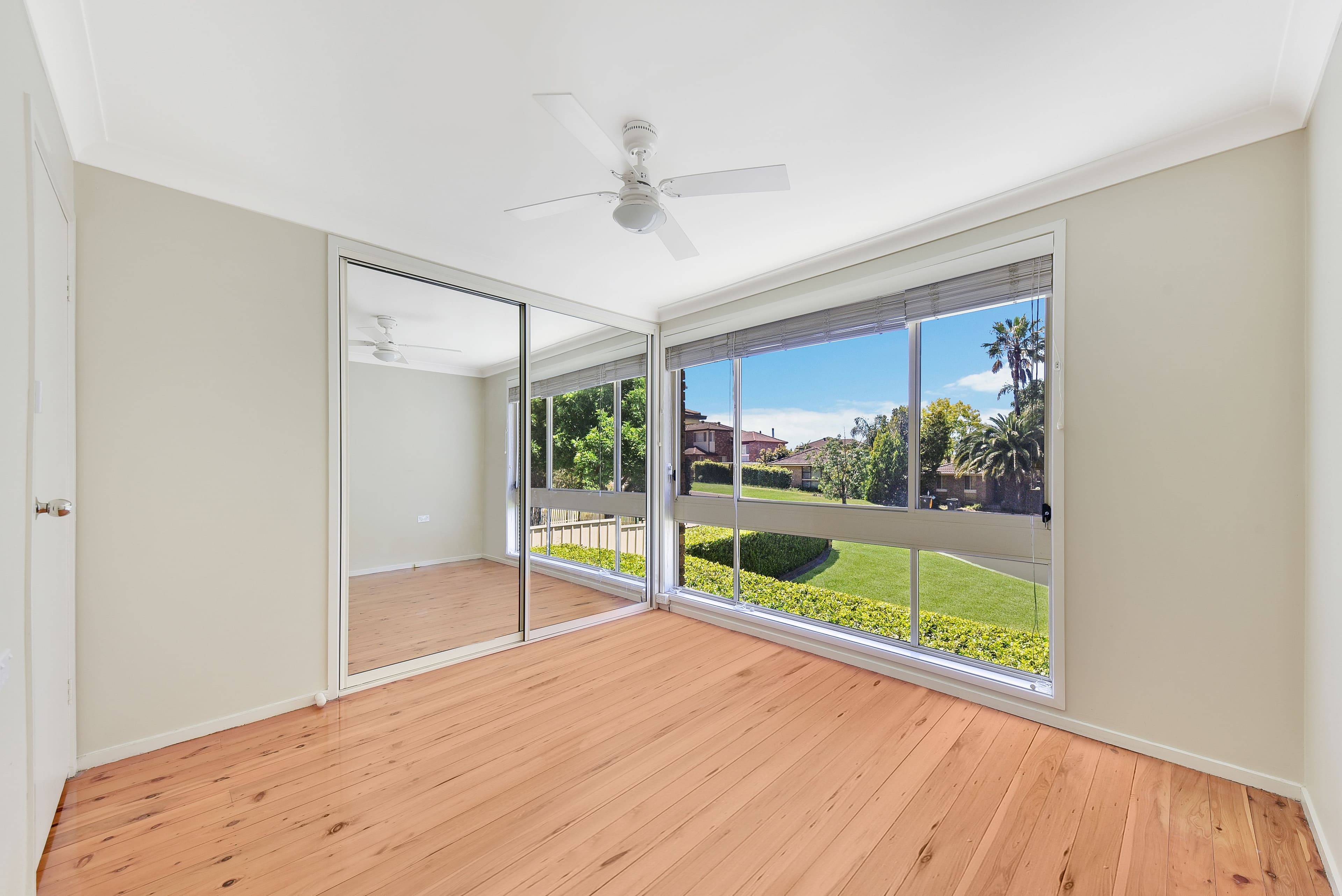 8 Jowett Place, Ingleburn - Thumbnail 6