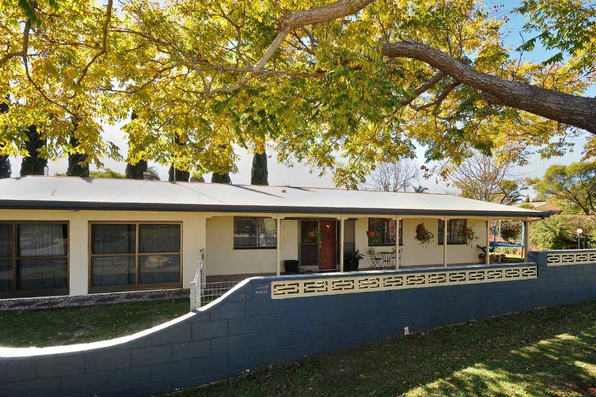 15 Carey Street, Kearneys Spring QLD 4350, Kearneys Spring - Image 1