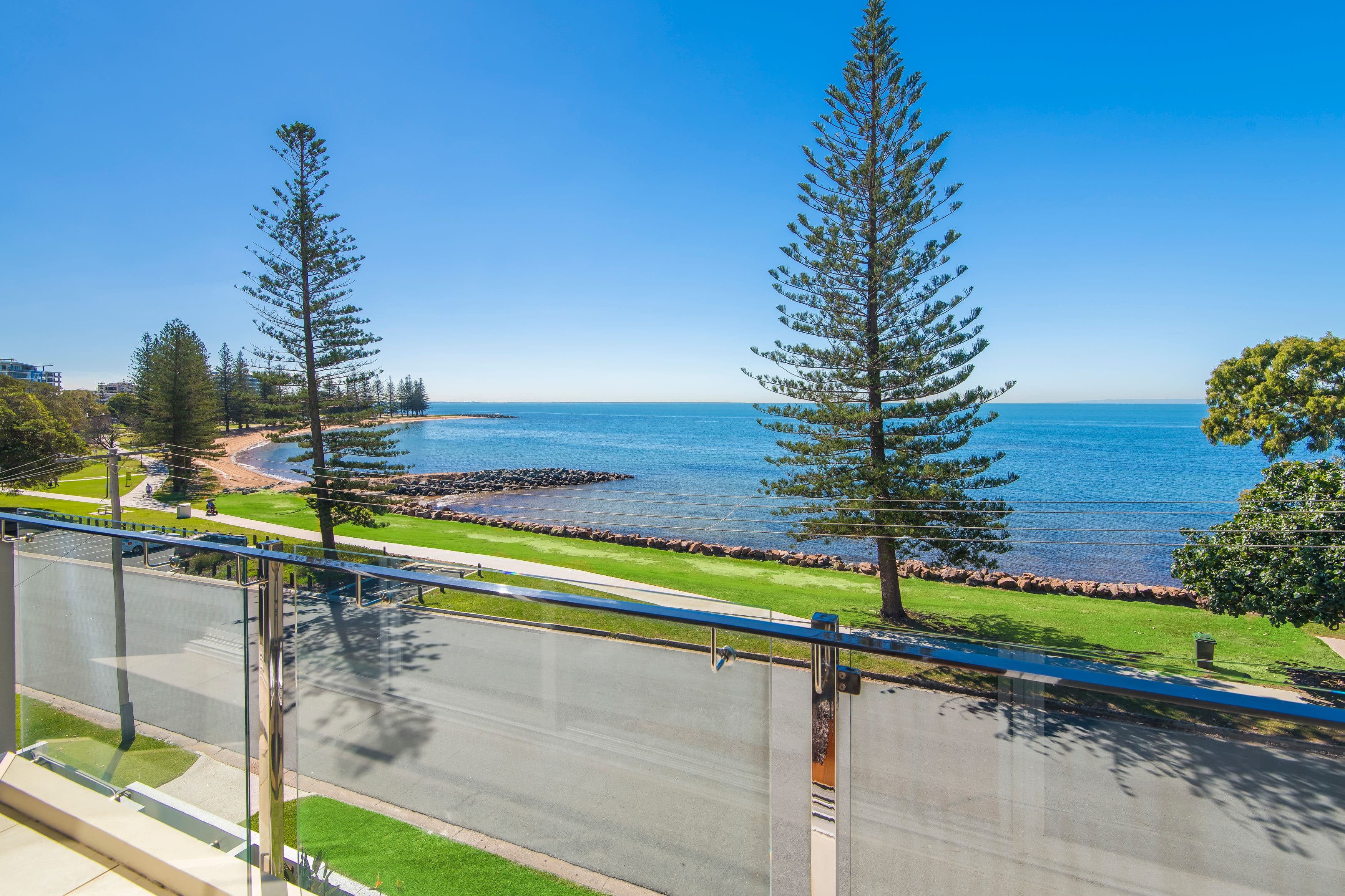 7 Kennedy Esplanade, Scarborough QLD 4020, Scarborough - Thumbnail 2