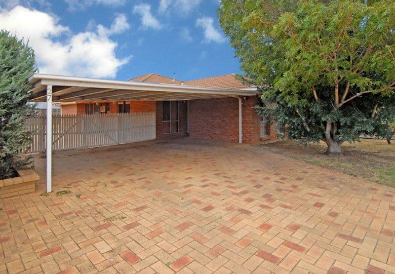 27 Kingsley Place, DELAHEY VIC 3037, Delahey - Image 1