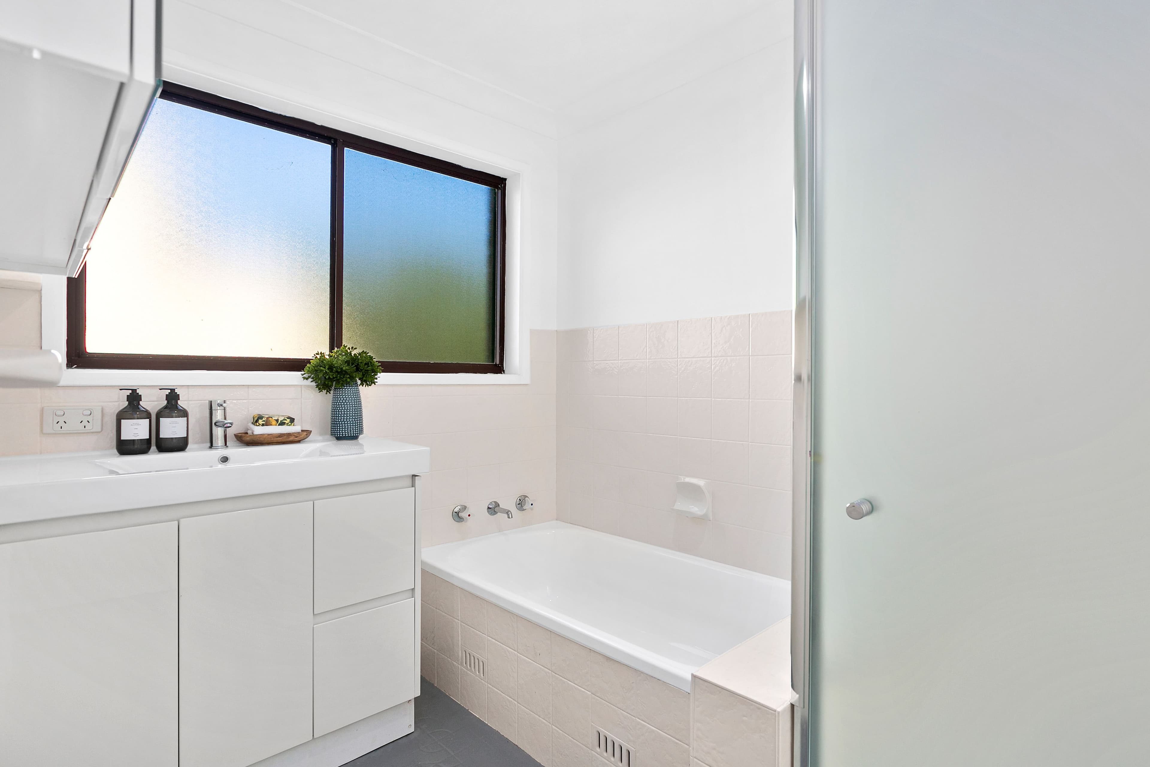 17 Southview Avenue, Stanwell Tops NSW 2508, Stanwell Tops - Thumbnail 7