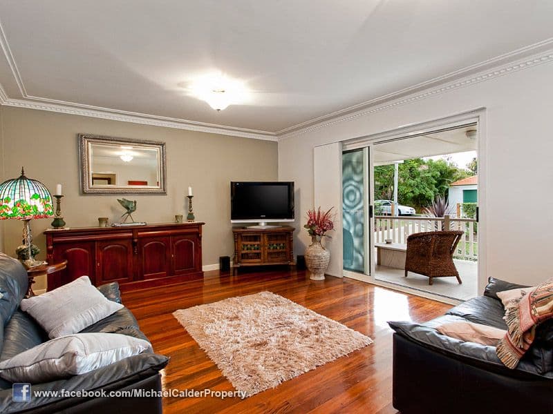 14 Aland Street, WAVELL HEIGHTS QLD 4012, Wavell Heights - Thumbnail 2