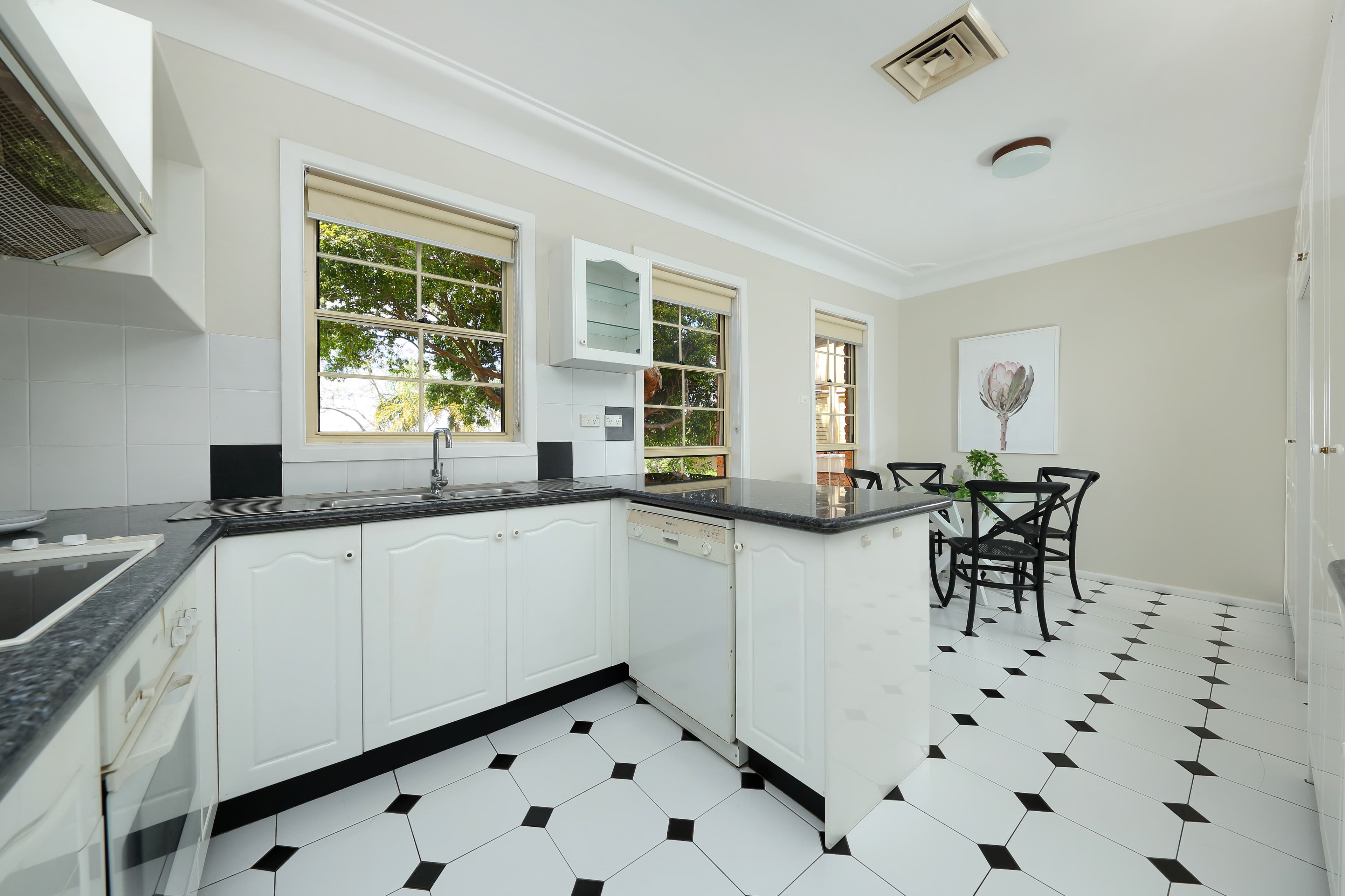 3 Lime Kiln Road, Lugarno - Thumbnail 6