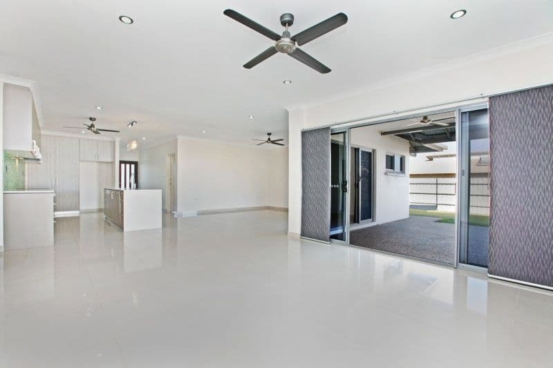 156 Flynn Circuit, BELLAMACK NT 0832, Bellamack - Thumbnail 4