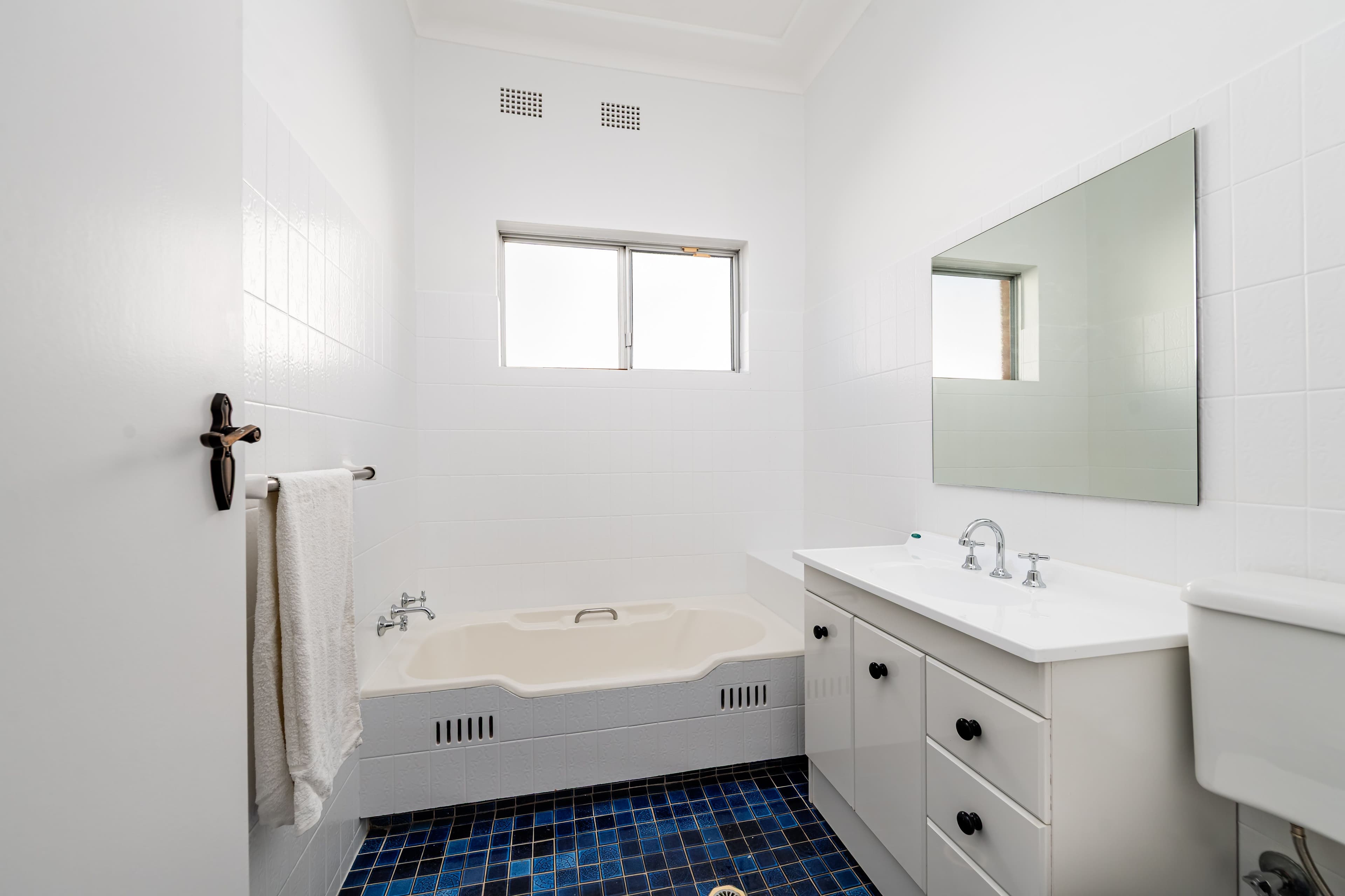 13 Majors Bay Road, Concord NSW 2137, Concord - Thumbnail 7
