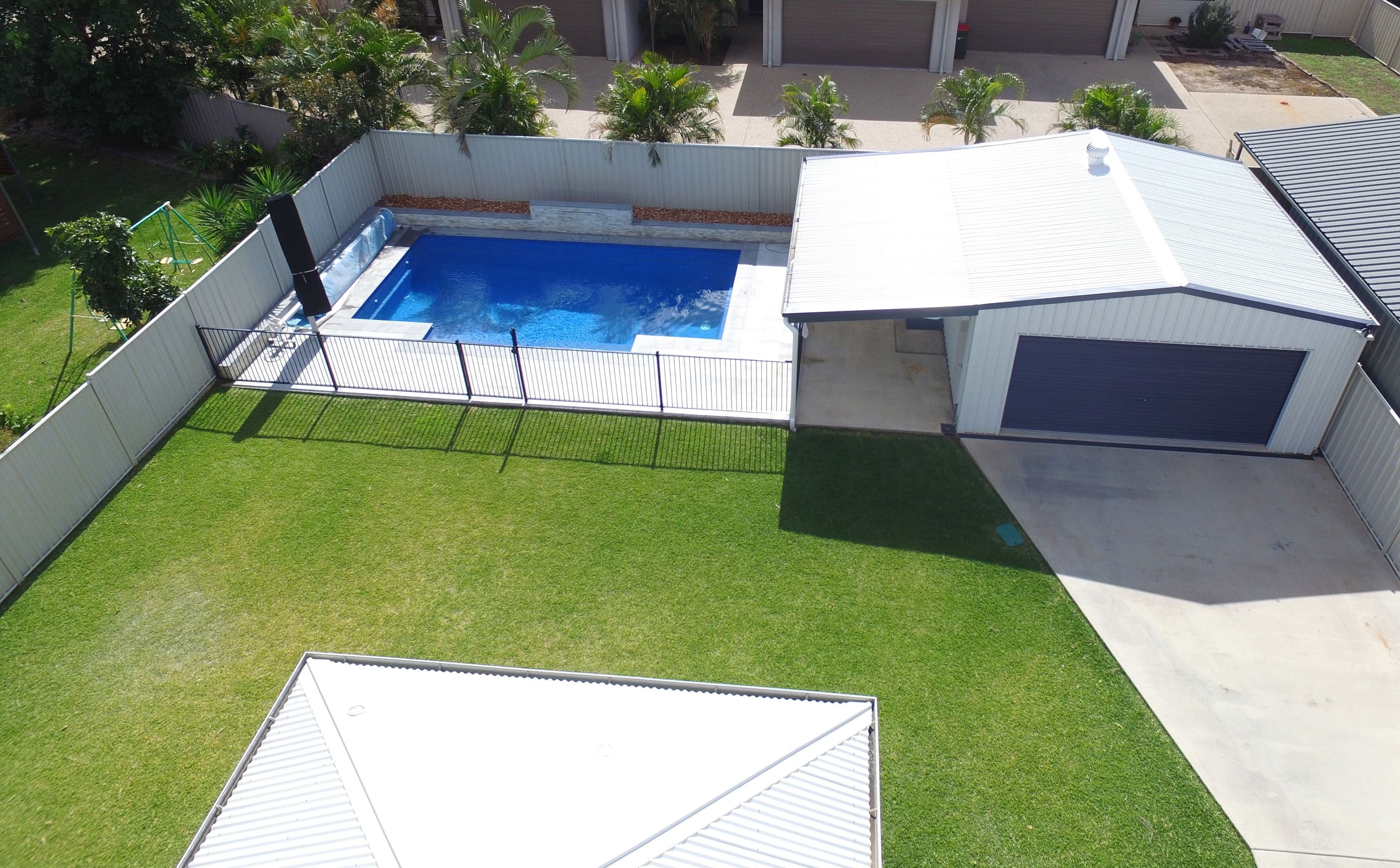 3 Charlton Street, Emerald QLD 4720, Emerald - Thumbnail 2