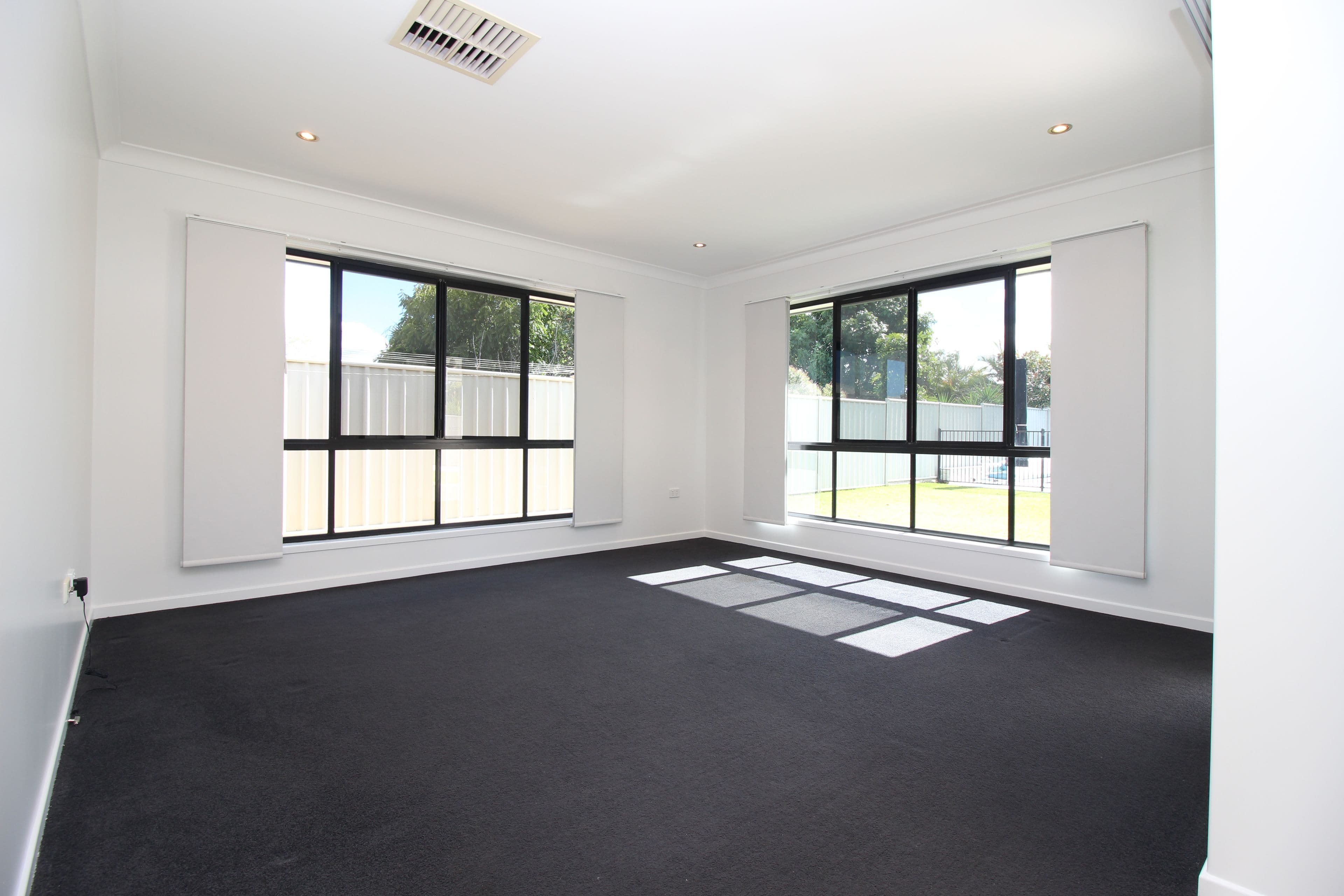 3 Charlton Street, Emerald QLD 4720, Emerald - Thumbnail 8