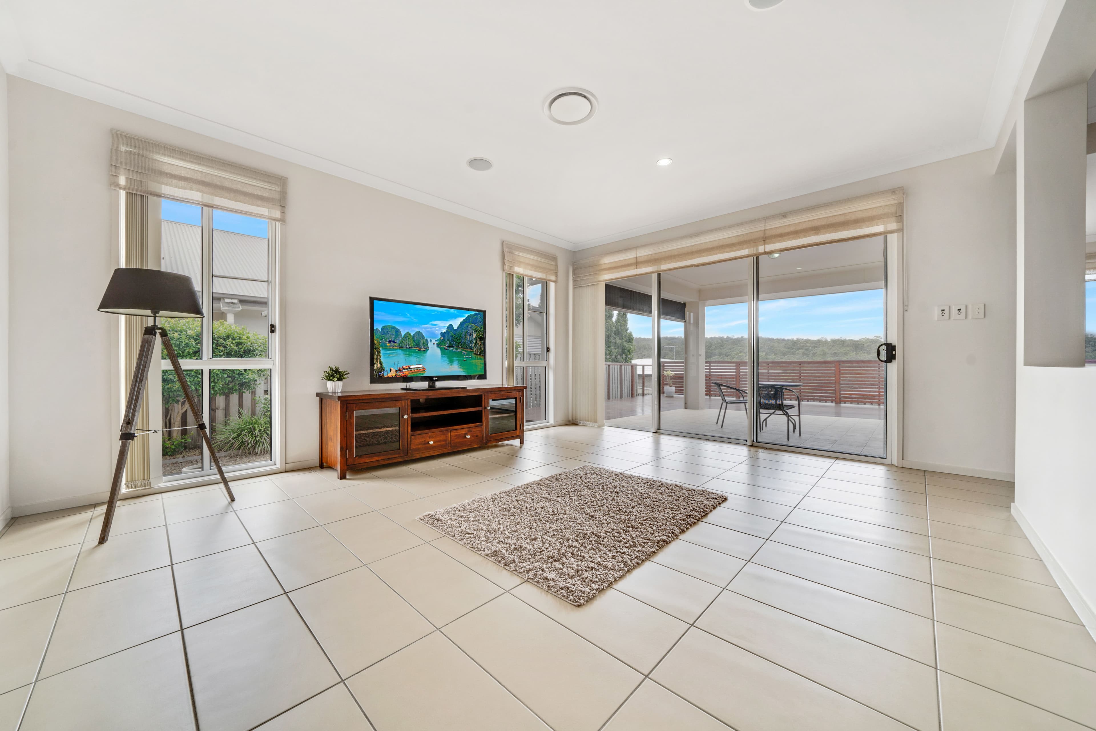 19 Dennis Vale Drive, Daisy Hill QLD 4127, Daisy Hill - Thumbnail 4