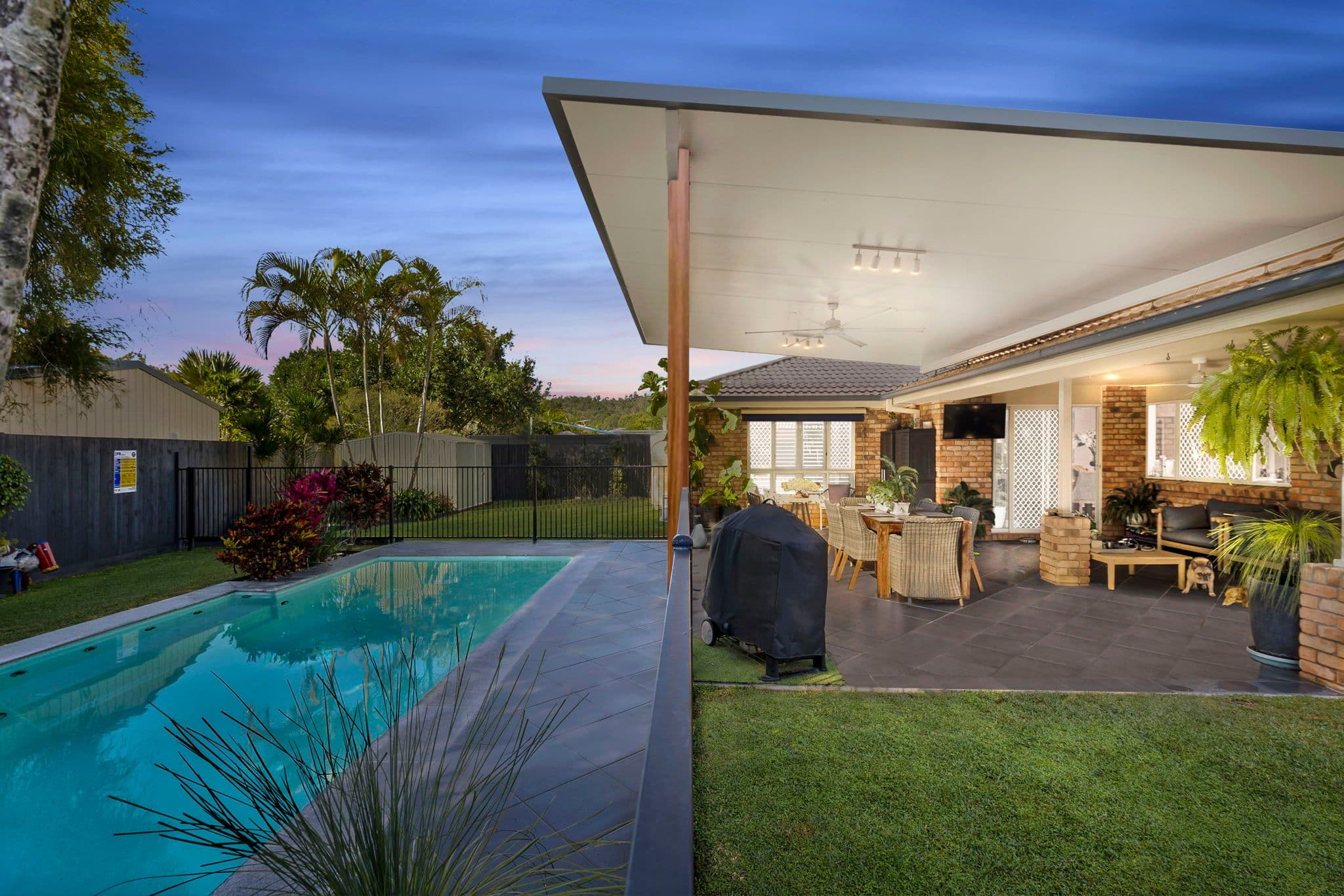 16 Charolais Crescent, Upper Kedron QLD 4055, Upper Kedron - Thumbnail 2