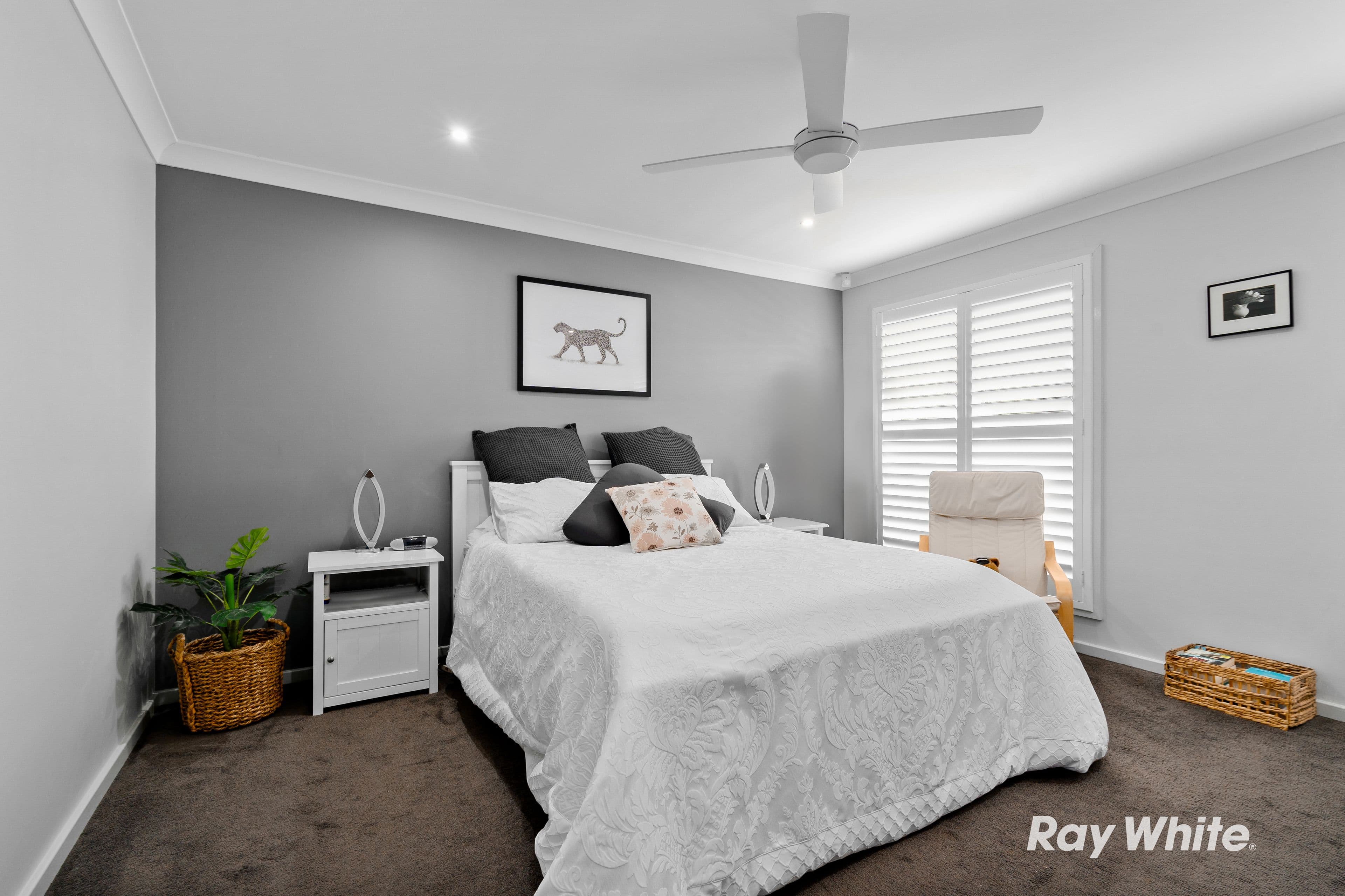 10 Oakhill Crescent, Colebee NSW 2761, Colebee - Thumbnail 4