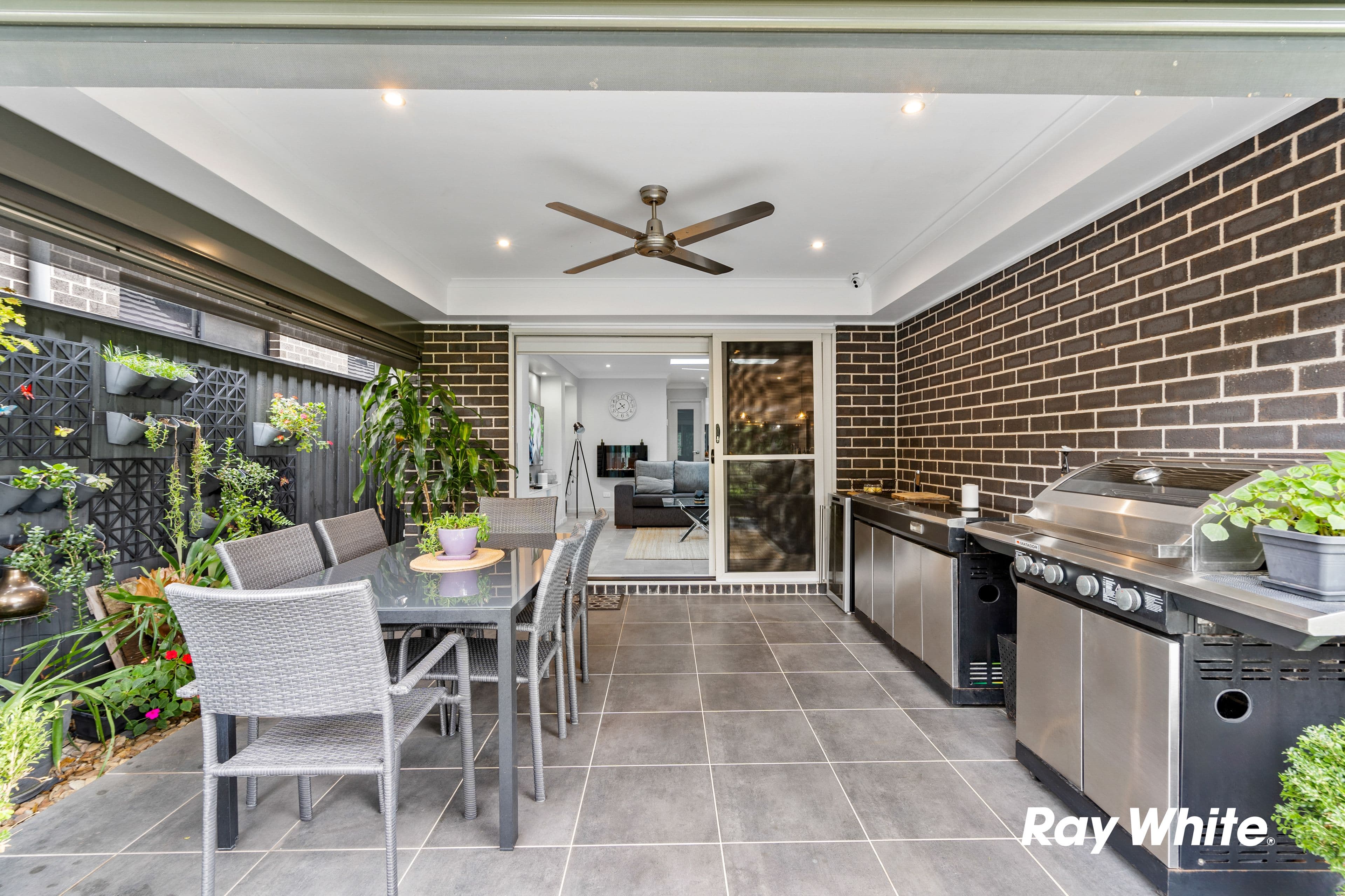 10 Oakhill Crescent, Colebee NSW 2761, Colebee - Thumbnail 7