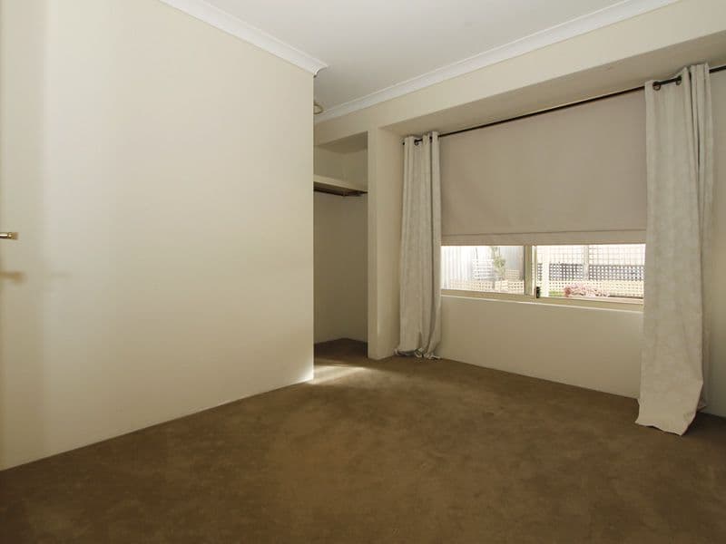 4 Ely Lane, BALLAJURA WA 6066, Ballajura - Thumbnail 7