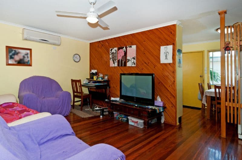 1 Beaumaris Street, BELLBIRD PARK QLD 4300, Bellbird Park - Thumbnail 3
