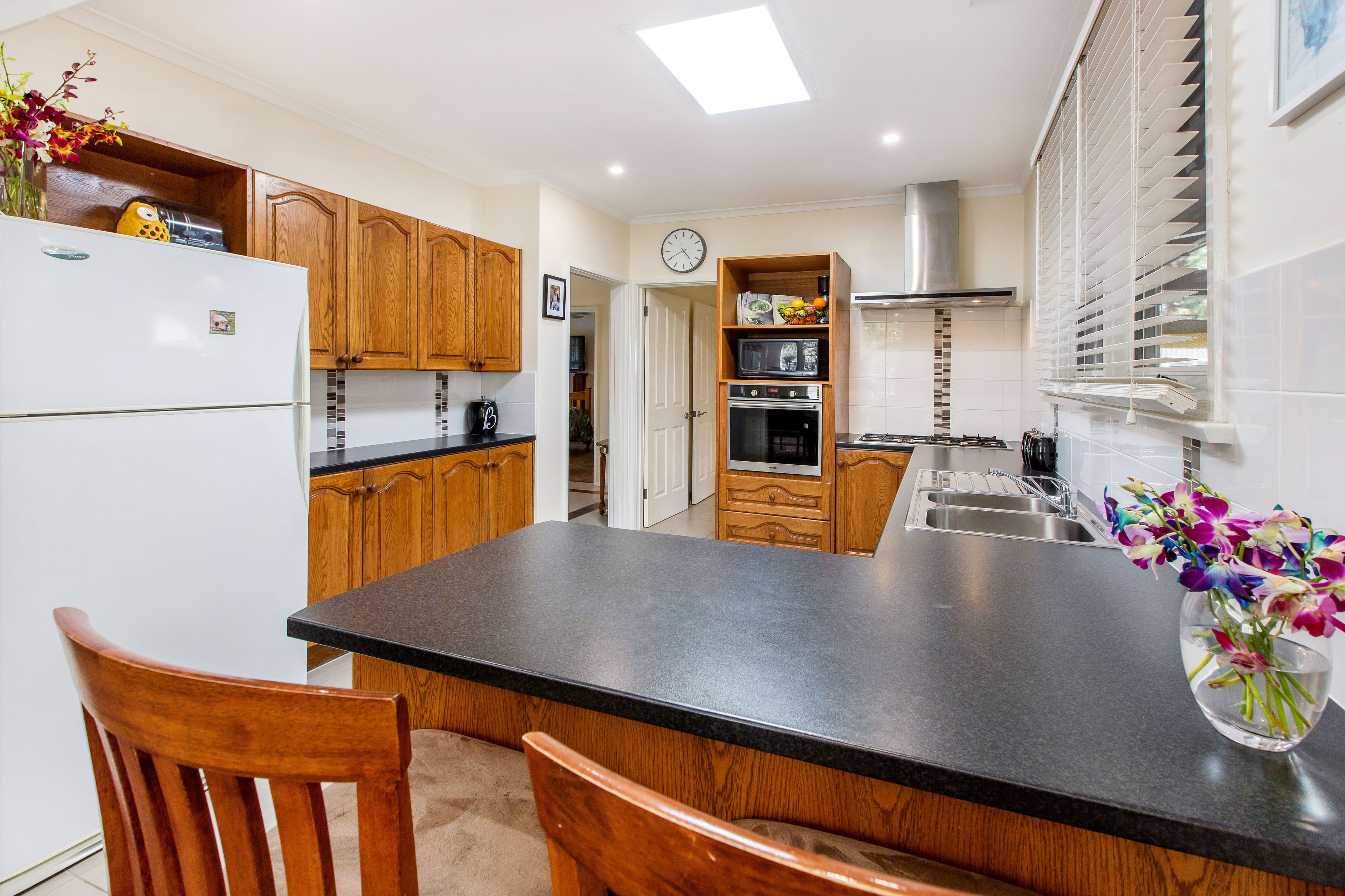 8 Leighton Court, Frankston VIC 3199, Frankston - Thumbnail 5