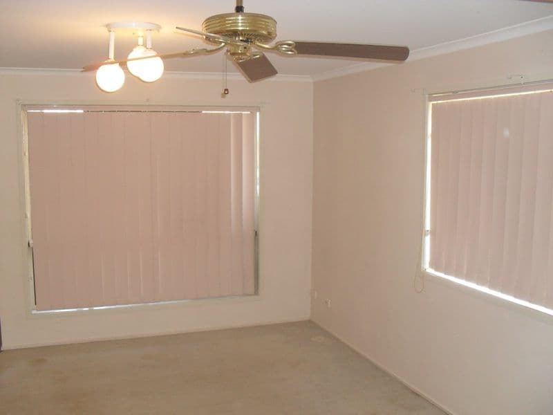 11 Byzance Close, EIGHT MILE PLAINS QLD 4113, Eight Mile Plains - Thumbnail 4