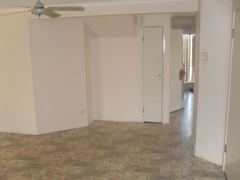 11 Byzance Close, EIGHT MILE PLAINS QLD 4113, Eight Mile Plains - Thumbnail 7