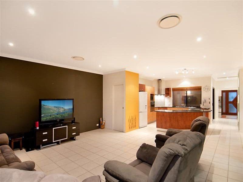 14 Scartree Street, PELICAN WATERS QLD 4551, Pelican Waters - Thumbnail 6
