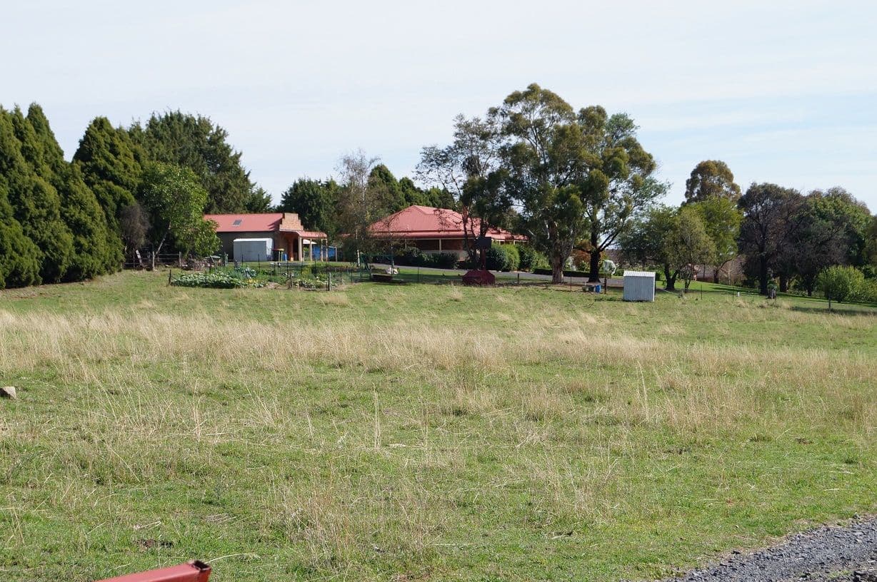 11 Borrodell Drive, ORANGE NSW 2800, Orange - Thumbnail 2