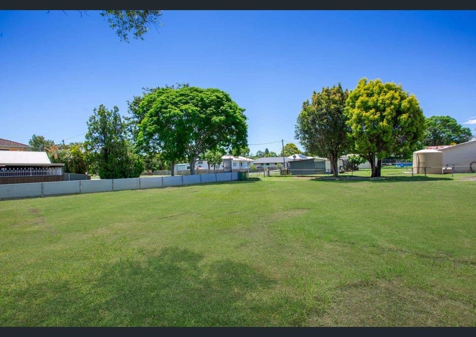 32 Doyle Street, Silkstone QLD 4304, Silkstone - Thumbnail 3