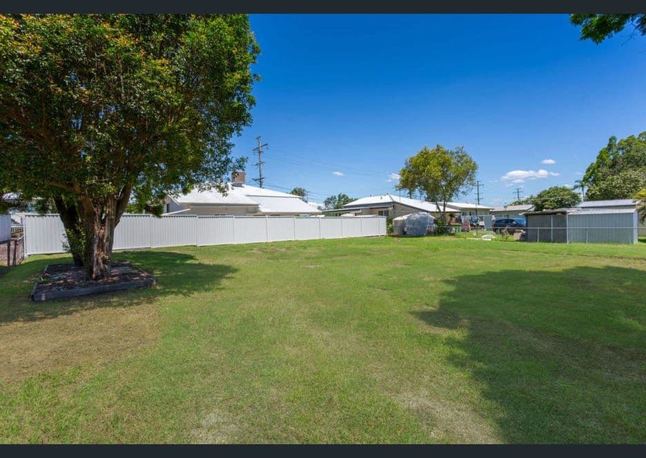 32 Doyle Street, Silkstone QLD 4304, Silkstone - Thumbnail 4