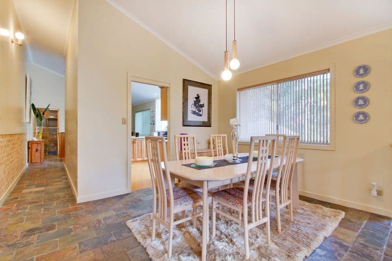 50 Gooraway Drive, CASTLE HILL NSW 2154, Castle Hill - Thumbnail 4