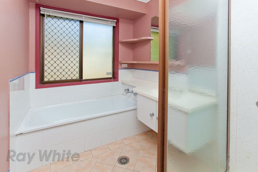 2 Durham Court, CAMIRA QLD 4300, Camira - Thumbnail 8