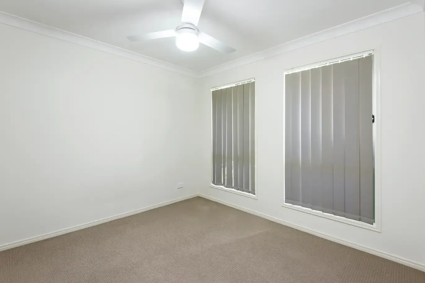 6 Bruce Baker Crescent, Crestmead QLD 4132, Crestmead - Thumbnail 3