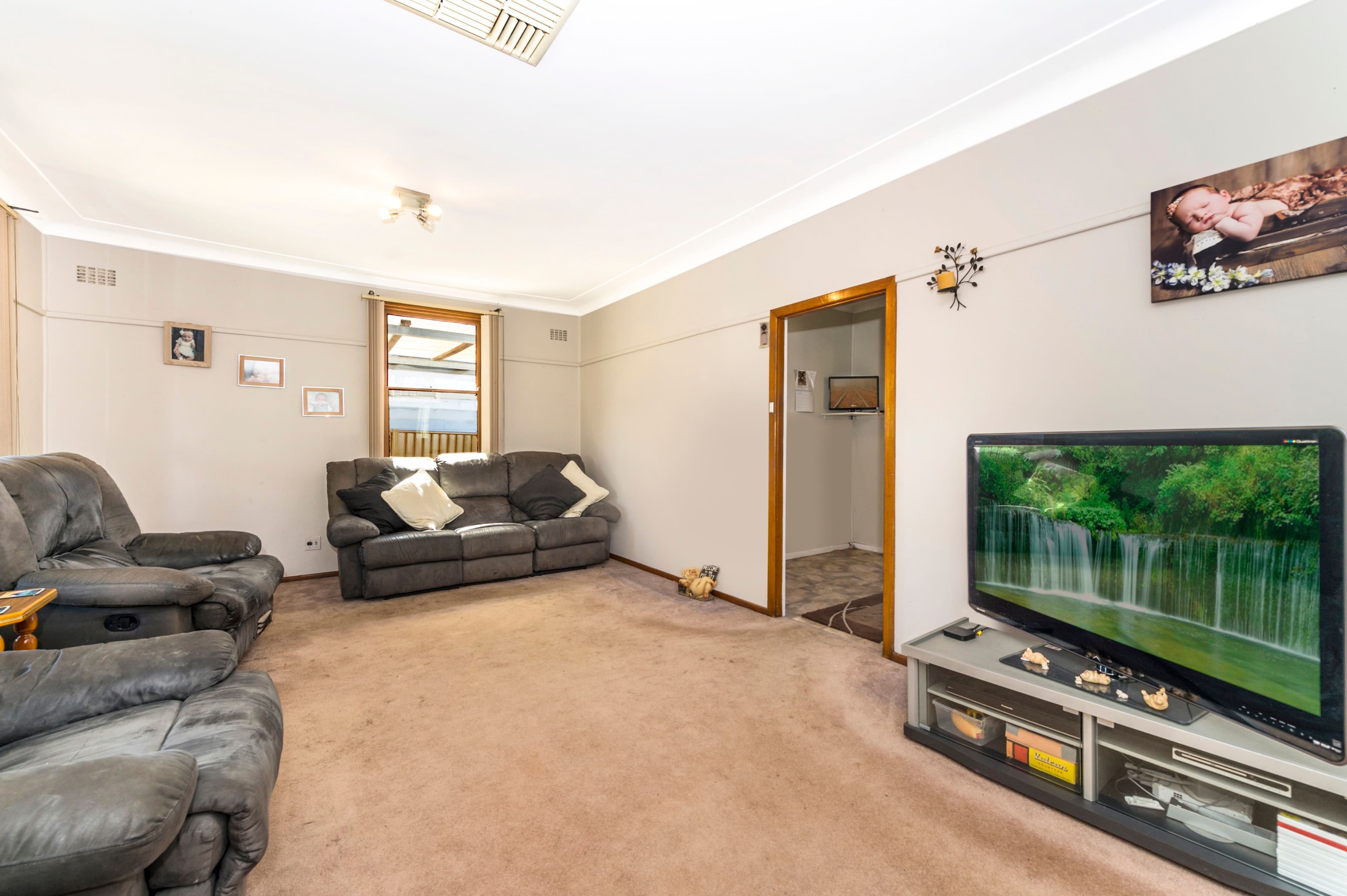 7 Munro Road, Queanbeyan - Thumbnail 5