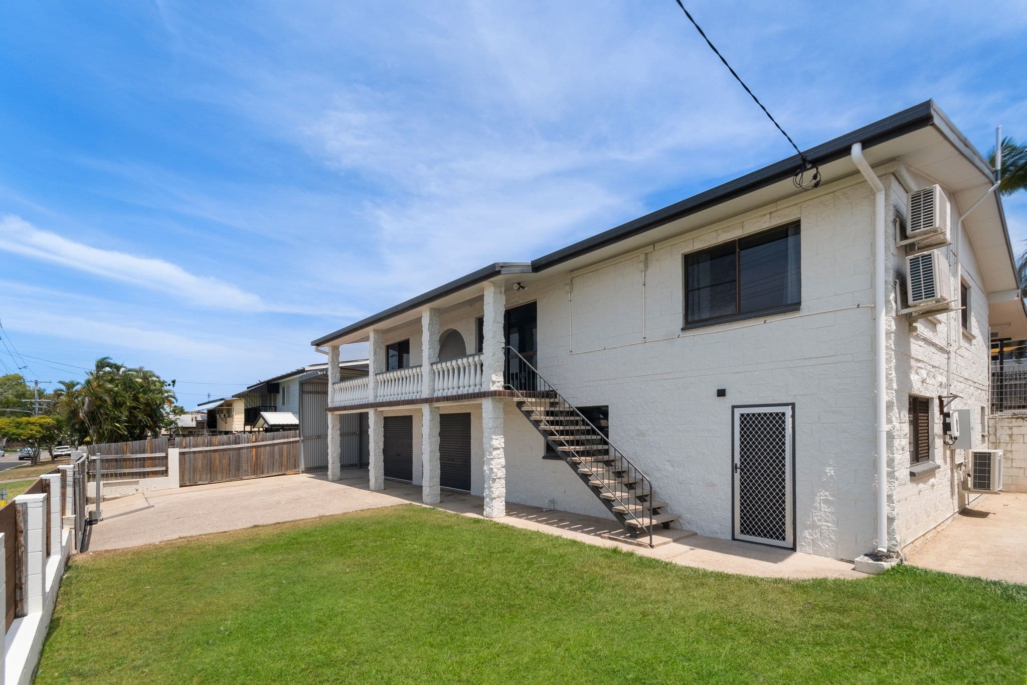 9 Karanya Street, Mount Louisa QLD 4814, Mount Louisa - Thumbnail 3
