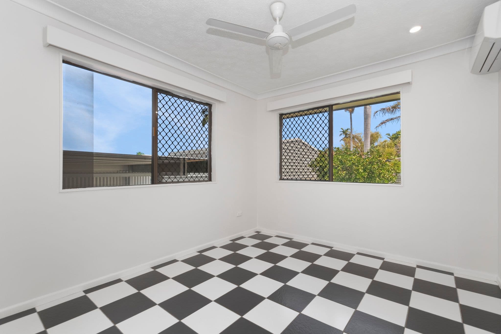 9 Karanya Street, Mount Louisa QLD 4814, Mount Louisa - Thumbnail 8