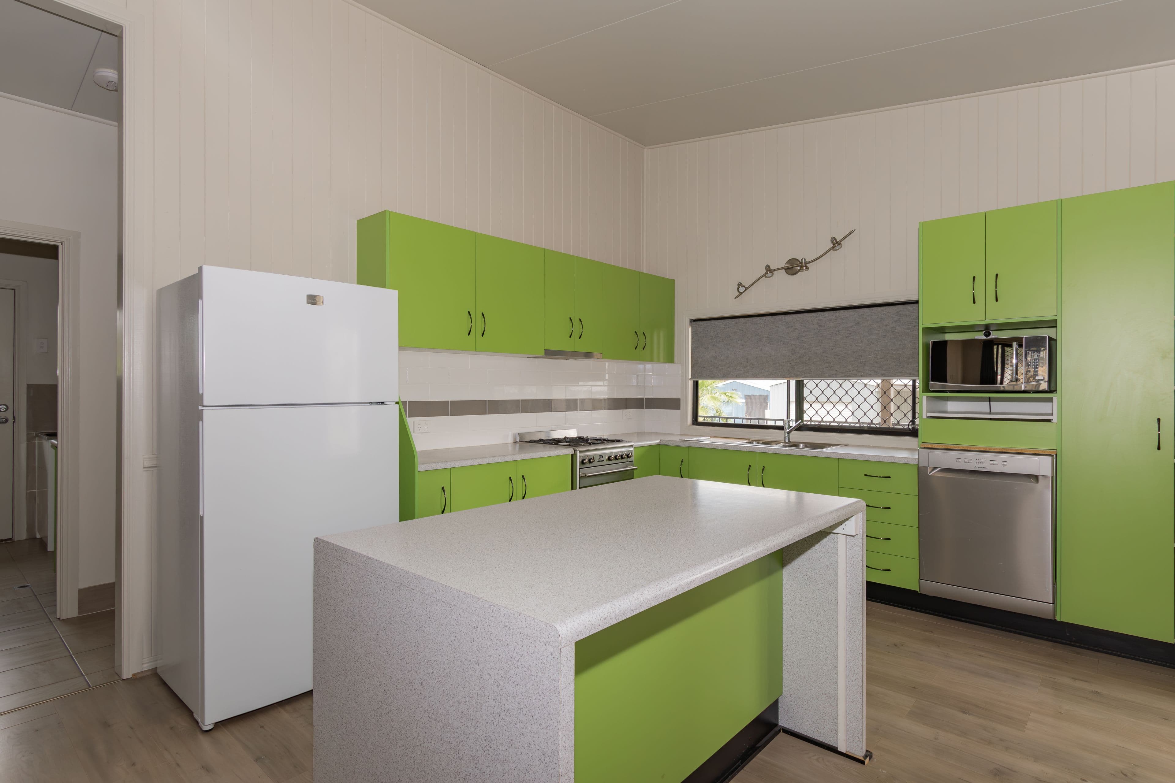 9 Macintyre Street, Leyburn QLD 4365, Leyburn - Thumbnail 8