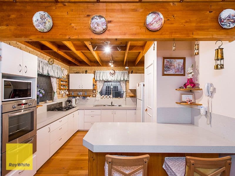 7 Graham Road, Gooseberry Hill WA 6076, Gooseberry Hill - Image 1