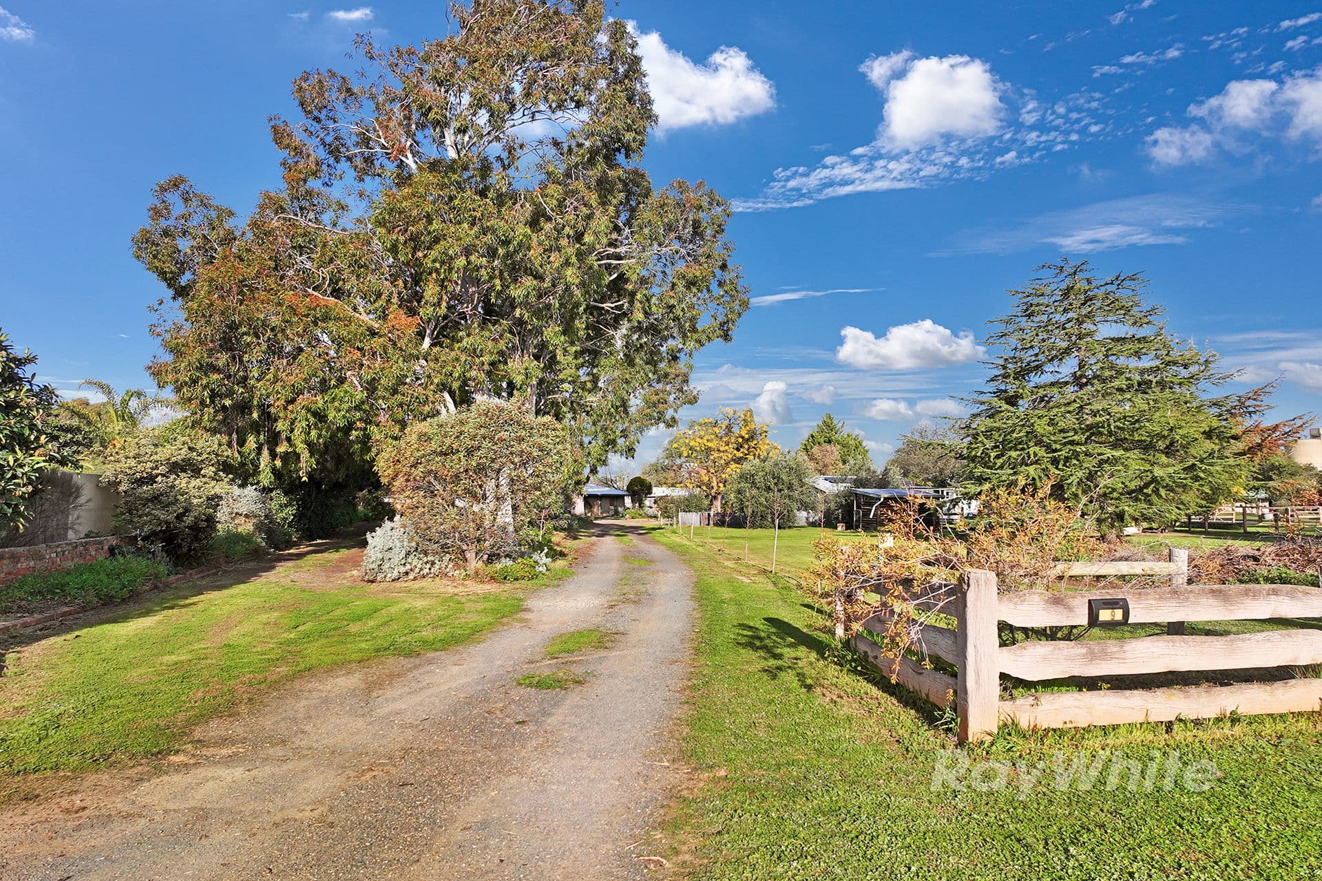9-11 Park Road, Elmore VIC 3558, Elmore - Thumbnail 2