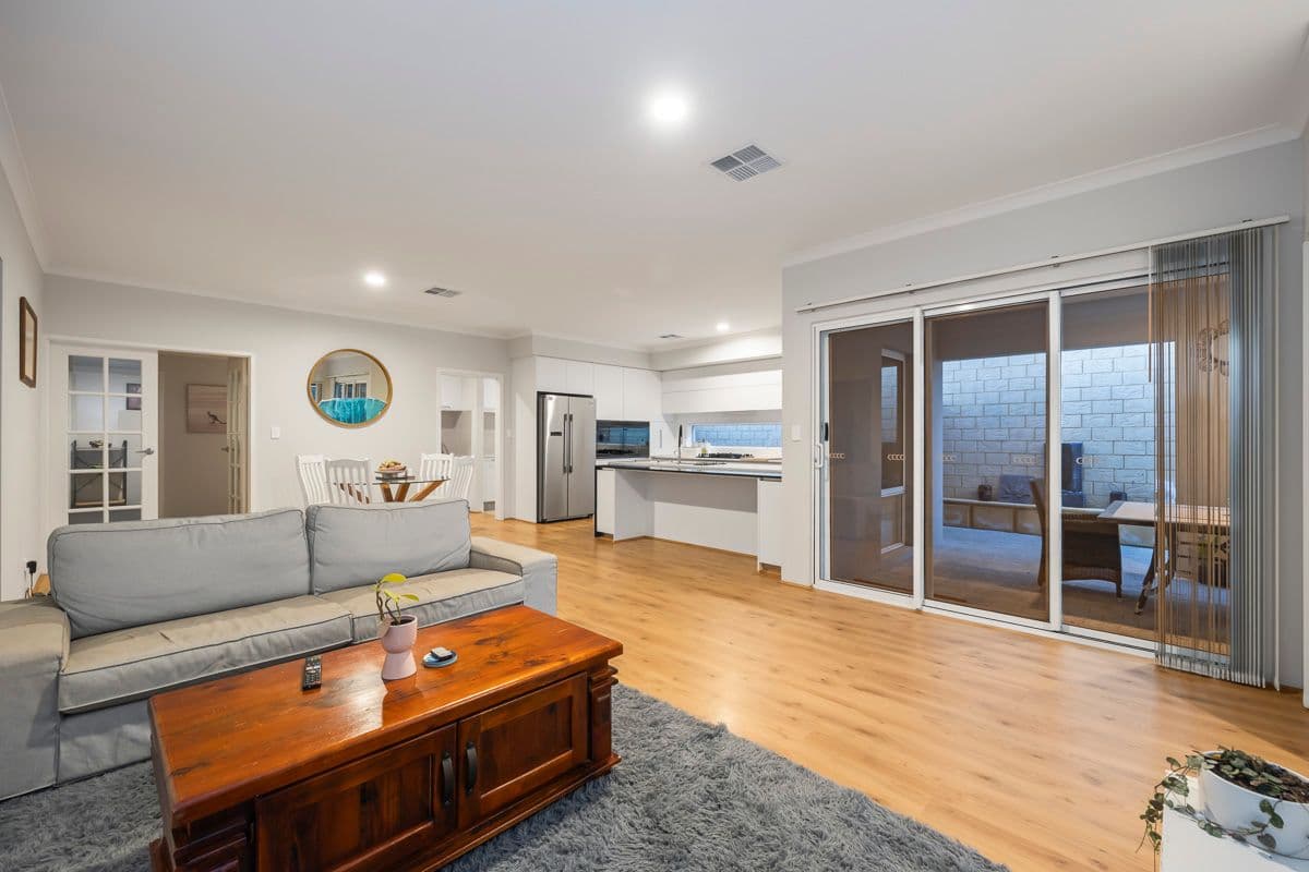 20 Lofter Way, Yanchep WA 6035, Yanchep - Thumbnail 5
