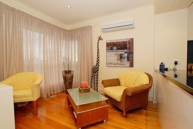 1 Hardidge Court, DONCASTER VIC 3108, Doncaster - Thumbnail 5