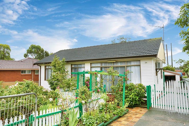 26 Roberts Avenue, Barrack Heights - Image 1