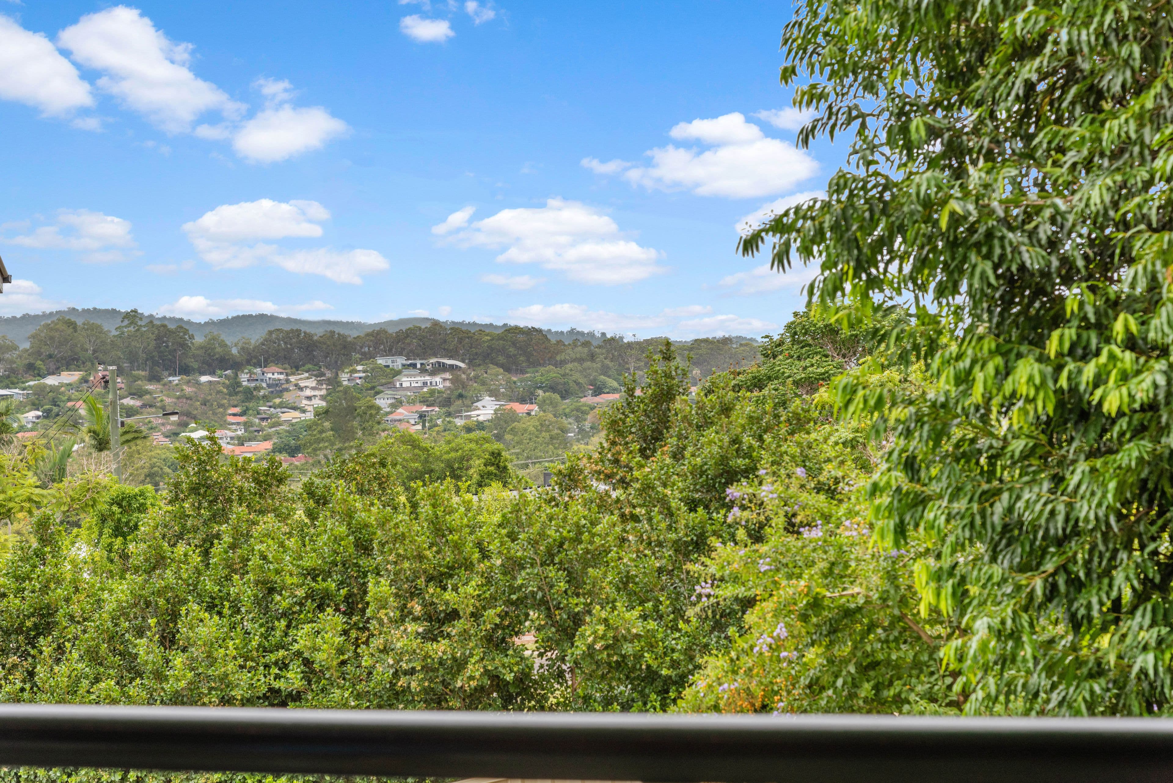 18 Burrowa Street, Stafford QLD 4053, Stafford - Thumbnail 5