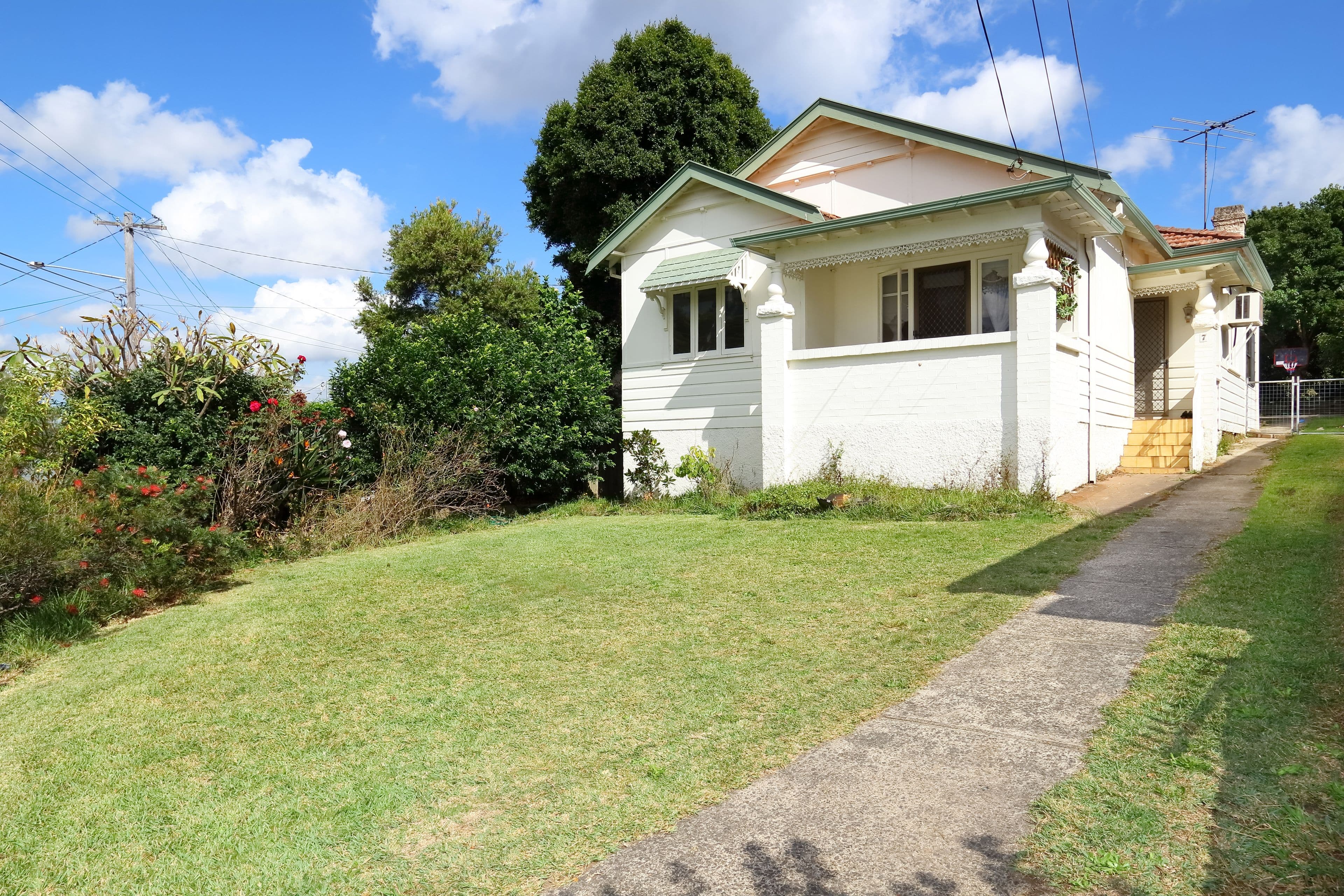 7 East Crescent, Hurstville Grove - Image 1